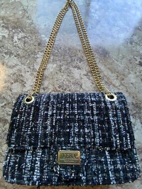 Vera Wang Black and White Tweed Chain Shoulder Bag with Gold Hardware